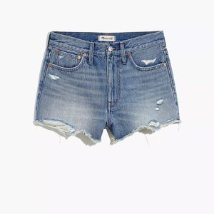 Madewell waist 28. “The Relaxed denim short”
